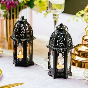 Świece Kreatywne barowe żelazne szkło vintage marokański europejski wystrój domu w domu Lantern Candlestick