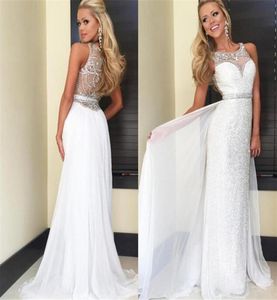 2019 weiße Pailletten billige Prom Party Kleider Kristalle Sheer Neckscheide Mädchen Festzug Kleid formelle Kleider Abend tragen Custom Mad6705776