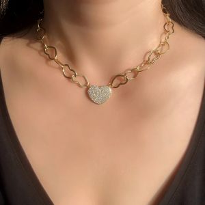 Necklaces Luxury Heart Choker Necklace Micro Pave Cubic Zirconia Stone Gold color Love Heart Chain Silver Color Women Charms Jewelry Gift