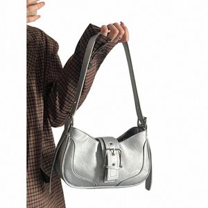 Sier PU läder axelväskor för kvinnor designer handväskor kvinnliga vintage underarmväska damer elegant crossbody sling väska a2co#