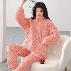 Abbigliamento per il sonno femminile Donne inverno Donne Pajamas imbottite a tre strati femminile addensato in pile calda salotto da pelo corallino da notte