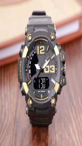 DZ7333 Sports Quartz Men039s cyfrowy wodoodporny zegarek PU pasek LED 50 mm duża tarcza osobowości Zwykłe styl4499108