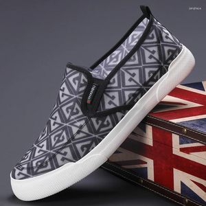 Scarpe casual tela maschile slittamento traspirato su uomini comodi da tennis light tennis trend skate sneaker ss24610