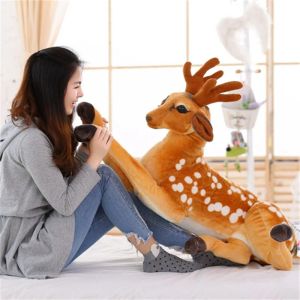 Poduszki Nowa pozycja siedząca symulacja jelenia Pluszowe poduszki zabawkowe Sika Deer Toy for dla dzieci lalka dla dzieci prezent urodzinowy M027