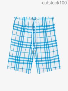 Trajes de Buurberlyes de alta qualidade para homens homens de verão Novo listrado listrado lisado perna reta Mens calças casuais sênior marca casual shorts de designer de verão