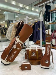 Пеленание 2023 Новая сумка для гольфа корейская высококачественная сумка для держателя портативная одежда для одежды для гольф -саме