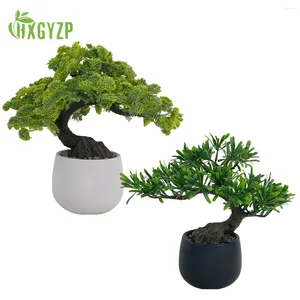 Decorative Flowers HXGYZP Bonsai Tree Artificial Plants Pine Green Leaves With Ceramic Flowerpot Home Decor Black White Potted Plant