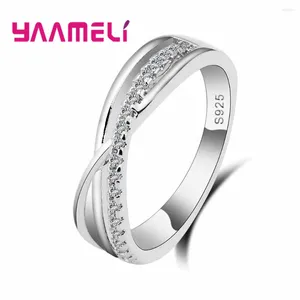 Clusterringe Kreuz Ehering mit glänzendem Kristall CZ 925 Sterling Silber für Frauen Männer Mode Schmuck Großhandel