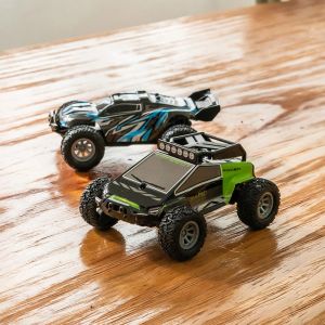 Auto 1/32 Speed Auto MAX 20 km/h incorporato a doppio camion Offroad LED LED 4WD Electric RC Racing Buggy Boy Giocatto