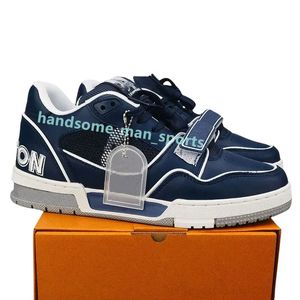 2024 Novo tênis de luxo de luxo Homem Mulheres Sapatos casuais amantes cinza Orange Red Treinamento Treinador Branco Treinador Selvagem Plataforma de Skate Classic 36-45 E8