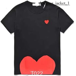 Commes des Garcon 고품질 자수 레드 하트 디자이너 남성 Mens Tshirt 고급 트렌디 커밋 Des Garcon T 셔츠 통기성 느슨한 여성 플레이 티셔츠 3020