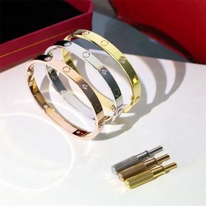 Luxury Bracelet Men Fashion Gold Bangle Titanium Crystal Design Lover Charm Diamond Screw Bracelet 4 CZ Jewlery Designer for Women327j