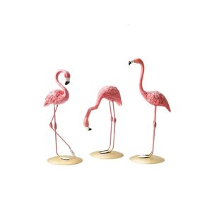 Różowa żywica Flamingo Nordic Style Dekoracyjne obiekty figurka ogrodowa salon biuro weselne ozdoby domowe akcesoria 19*9 cm