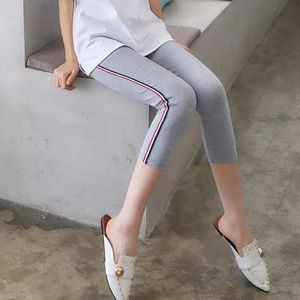 Frauenhose Capris Frauen Leggings Fitnesshosen 100% Baumwoll Leggings Sommer weiche Haut Frauen Ernte Leggins Strumpfhosen Capris 3/4 Laufhose Y240422