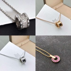 American European Trendy Titanium Steel Spring Pendant Necklace for Men and Women Couples in Rose Gold Without Tarnishing Jewellery Tarnishg