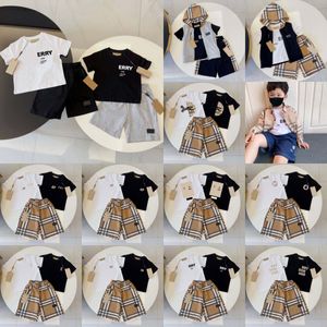 Roupas infantis crianças conjuntos de designer garotas menina de saia curta configuração de verão roupas jovens respiráveis baby de manga curta de mangas curta tamanho 90-150