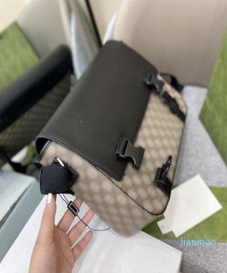 Moda męska designer torby na ramię Messenger Purtla Portfel Wysokiej jakości nylonowa torebka skórzana1424787