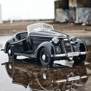 Car 1:32 AUDI WANDERER W25K Classic Alloy Open Car Model Diecasts Metal Toy Vehicles Car Model Sound and Light Collection Kids Gift