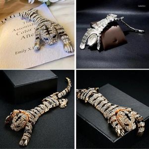 Brooches Silver Gold Color Tiger Brooch Winter Fashion Jewelry Beautiful Wedding Pin Women And Men Accessories Gift Dropship