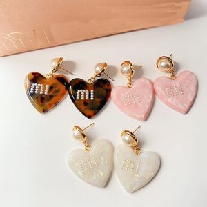 Italien mumu hjärtfall örhängen acetat akryl hjärtform örhängen för valentin kvinnlig utsökt ljus lyxörhängen smycken smycken