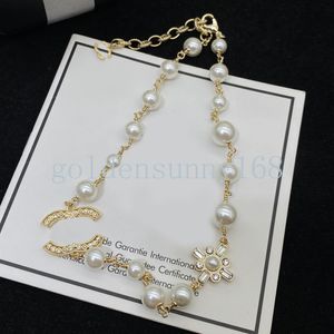 Designer Necklace Pendant Brand Letter Chain Vogue Men Womens Gold Plated High Quality Copper Necklaces Diamond Pearl Chains Wedding Jewelry Gift