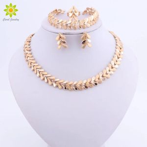 Halsketten Dubai afrikanische Schmuck Set Nigerianische Hochzeit Halskette Ohrringe für Frauen Bräute Goldfarbe Äthiopischer indischer Schmuckset Set