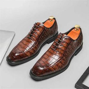 Отсуть обувь с низким сопротивлением для мужчин официальные каблуки зеленые кроссовки плюс Sport Sneacker Special Super Sale Upper