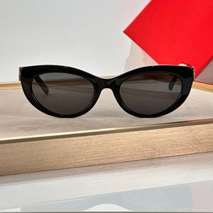 Cat Eye Sonnenbrille glänzender schwarzer Rahmen mit grauen Linsen Frauen Sommerschatten Sonnies Lunettes de Soleil UV400 Eyewear