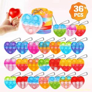 Dekompression Toy 36st mini Heart Pop Fidget Toys Pack Party Favors Pop Bubble Fidget Bulk Sensory Toy Keychain Wrap Stress Reliever Anti-Anxiety T240422