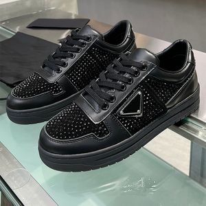 2024 Womens Designer Casual Sneakers Beutiful Full Diamond Decorate Upper Classic Sports Shoes Brand Letter Logo TPU Anti slip Large Bottom Female Sneaker Size 35-41