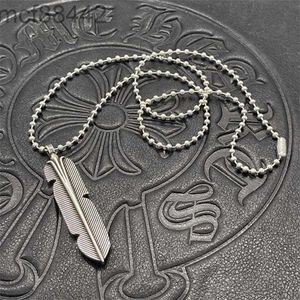 CH Brand Trendy Ancient Family Necklace Mens and Womens Crookee Feather Made di vecchia catena di maglioni hip hop punk