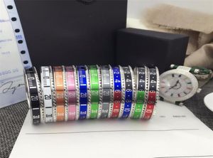 Italiensk stil 316L rostfritt stål manschettarmband hastighetsmätare officiella armband armband män silver pläterade modesmycken 12 färger5075061