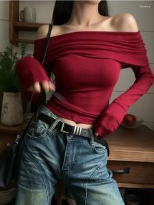 Women's T Shirts Wine Red Sweet One Shoulder Pleated Long Sleeve Shirt Women Top Summer Slim Fit French Sexy Slimming Revealing Navel Outfit