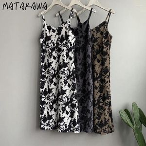 Casual Dresses Matakawa Corduroy Women Print Floral V Neck Autumn Winter Vestidos De Mujer Korean Fashion Loose Elegant Robe Femme