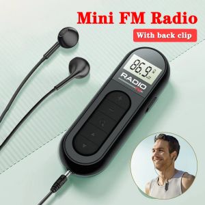 Radio Mini Pocket FM Radio Portable 76108MHz Radiomottagare med bakgrundsbelysning LCD Display Wired 3,5 mm Hörlurar Stöd Typec -laddning