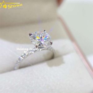 Top Quality D Color Classic Gold Real Diamond Side Stones med 2CT Moissanite förlovningsring