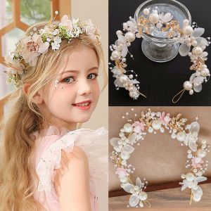 Biżuteria panna młoda girlanda hoop ślub eleganckie dziewczyny ślubne opaska naśladuje się Pearl Hair Heakddress Flower Wrenik Opaska na głowę biżuter