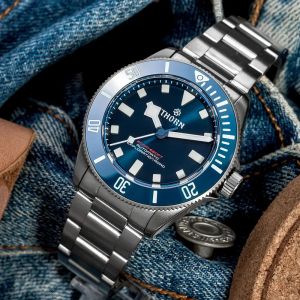 Kits Thorn 39mm Titanium Dive Watch Pt5000 Movimento mecânico automático Sapphire Bolece de cerâmica luminosa 20bar Homening Diver Watch