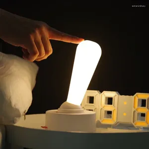 Vägglampa USB nattljus växla kreativt silikon sovrum följeslagare sömn sängen atmosfär dekoration semester gåva