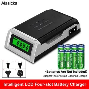 Display LCD LCD-002 con 4 slot Smart Intelligent Battery Charger per batterie ricaricabili AA/AAA NICD NIMH