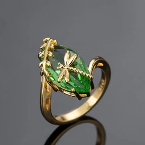 Nowy moda prosta pierścionek z chińskim Dragonfly Water Pierścień Prosty wszystko z biżuterią