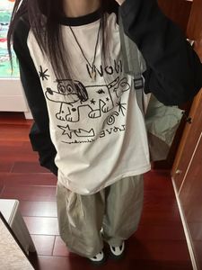 Houzhou Kawaii Tshirt gráfico de anime fofo Tops de manga comprida Japonesa Vintage Y2K estilo Preppy Casual Tees Sweet Oversized 240417