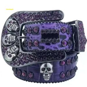 Lyxdesignerbältet Simon -bälten för män Kvinnor Shiny Diamond Belt Black Blue White Multicolour With Bling Rhinestones As Gift Skull Buckle Luxury Designer Belt 862