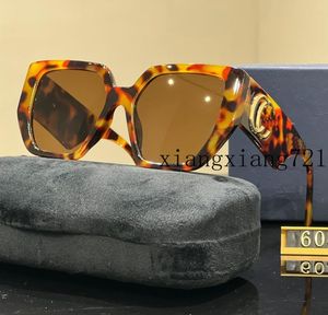 2024 Uv 400 Advanced Fashion eye care popular men's and women's alphabet designer sunglasses frame mirror