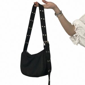 Fi Nyl axelväska kvinnor enkel svart väska ny crossbody väska fast färg handväska designer armhålpåse bolso o7wq#