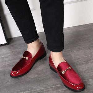 Scarpe casual errfc Arrivo uomini Red Comfort in stile britannico Shinny Black Trending Man PU PETH BOAT Plus 48