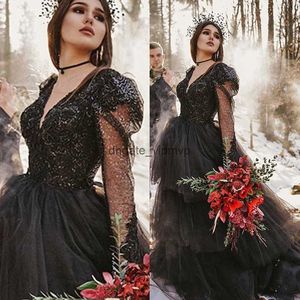 Gotycka czarna suknia ślubna Linia Współziarowa spódnica tiulowe długie rękaw V Drugi ślubne Surowe suknie ślubne