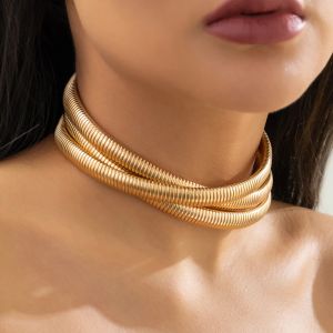 Necklaces Ingemark Exaggerated Chunky Heavy Metal Twisted Torques Choker Necklace for Women Spiral Big Chain Grunge Jewelry Steampunk Men