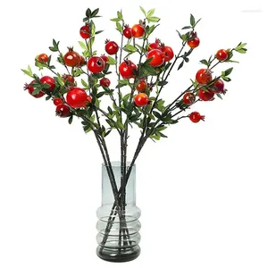 Flores decorativas Ramo de romã falsa 6 Frutas Decoração de caule falsificado Plantas artificiais simulam enfeites de árvore de Natal