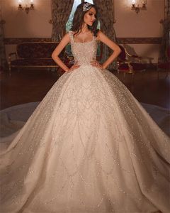 Bollklänning prinsessan bröllopsklänning 2024 fyrkantig hals spetspärlor paljetter brudklänningar arabiska dubai vestido de novia casamento skräddarsydd